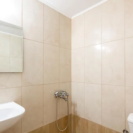 Στούντιο Στη Στοά Βαρβουτσή#10 Apartment Kalamata Exterior photo